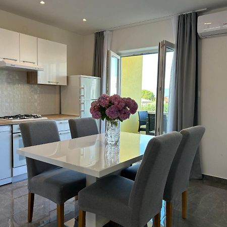 Sweet Lapat By El-Pi Tours Apartment โพราต ภายนอก รูปภาพ