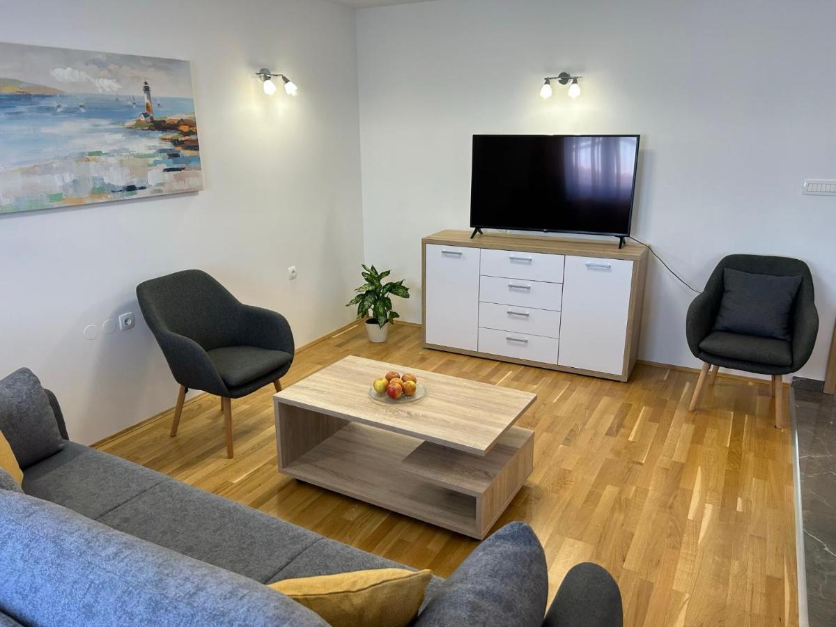 Sweet Lapat By El-Pi Tours Apartment โพราต ภายนอก รูปภาพ